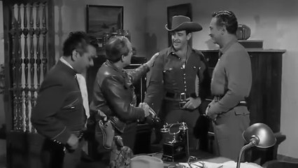 Revólver en Guardia⧸Cine Mexicano