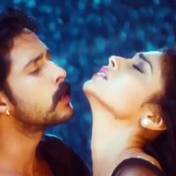🥵Romantic video 💕🥵 #shorts #movieclip #viralsong #tendingvideo