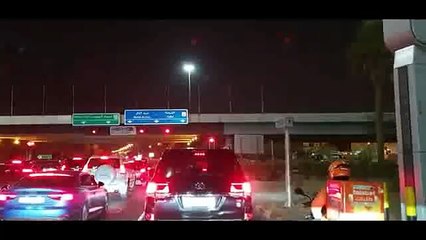 2051 - حقيقة المواطن قاتل زوجته السورية !! سوالف طريق