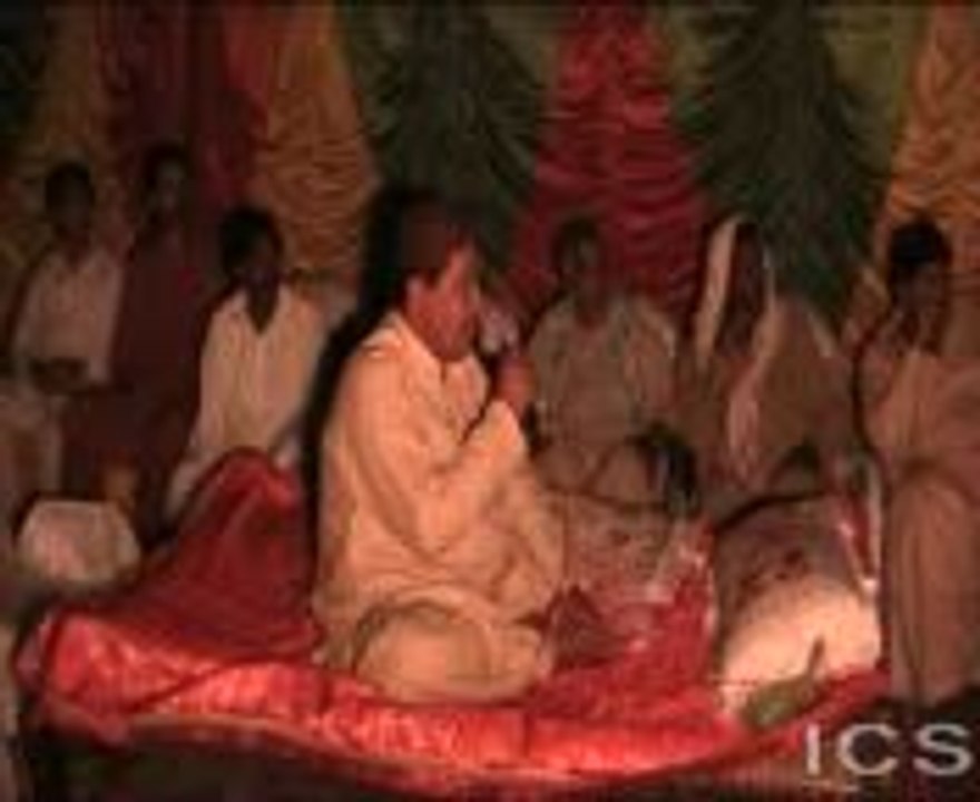 ہمارے مرشد سائیں ہیں یہ