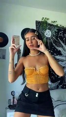 Você Vai Levar Uma Sentada | Belly Dance Street Style | Orange + Black Look 💃