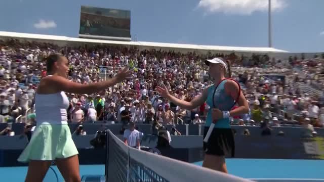 Rybakina ousts top seed Sabalenka to reach Cincinnati semis