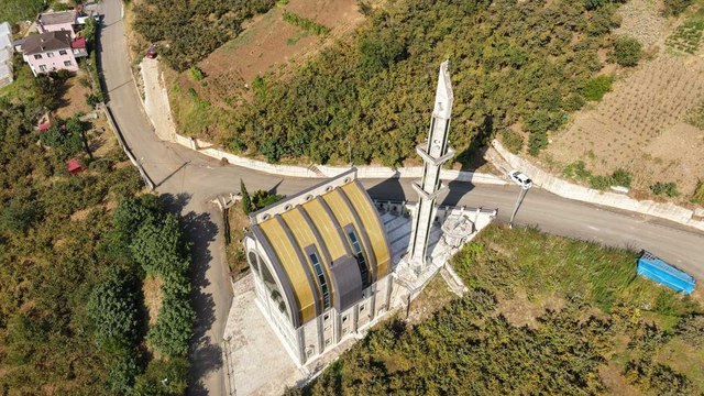 Bu cami mimarisiyle dikkat çekiyor: Türkiye'de değil dünyada eşi yok!