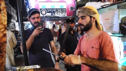 Syrian Shwarma in Islamabad - Pakistan - 😍😍 شاورما سورية في إسلام آباد - باكستان 🇵🇰