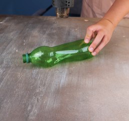 Simple Plastic Bottle Hacks to Reuse and Recraft for Everyone