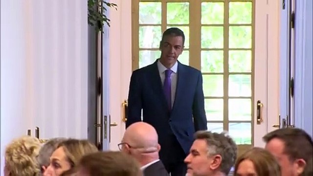 Sánchez se desplazará este domingo a las zonas afectadas por los incendios en Ourense y León