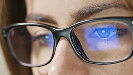 Anti Glare Glass Side Effects: क्या एंटी-ग्लेयर चश्मा लगाने से ऑंखें खराब हो सकती है...|Boldsky