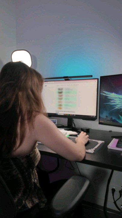 Tu as la flemme de travailler je te montre un site pour justifier toutes tes pauses cafés 😂 c'est évidemment une blague ! mais le site peut être très utile et très intéressant 👍 #astuce #astuces #tips