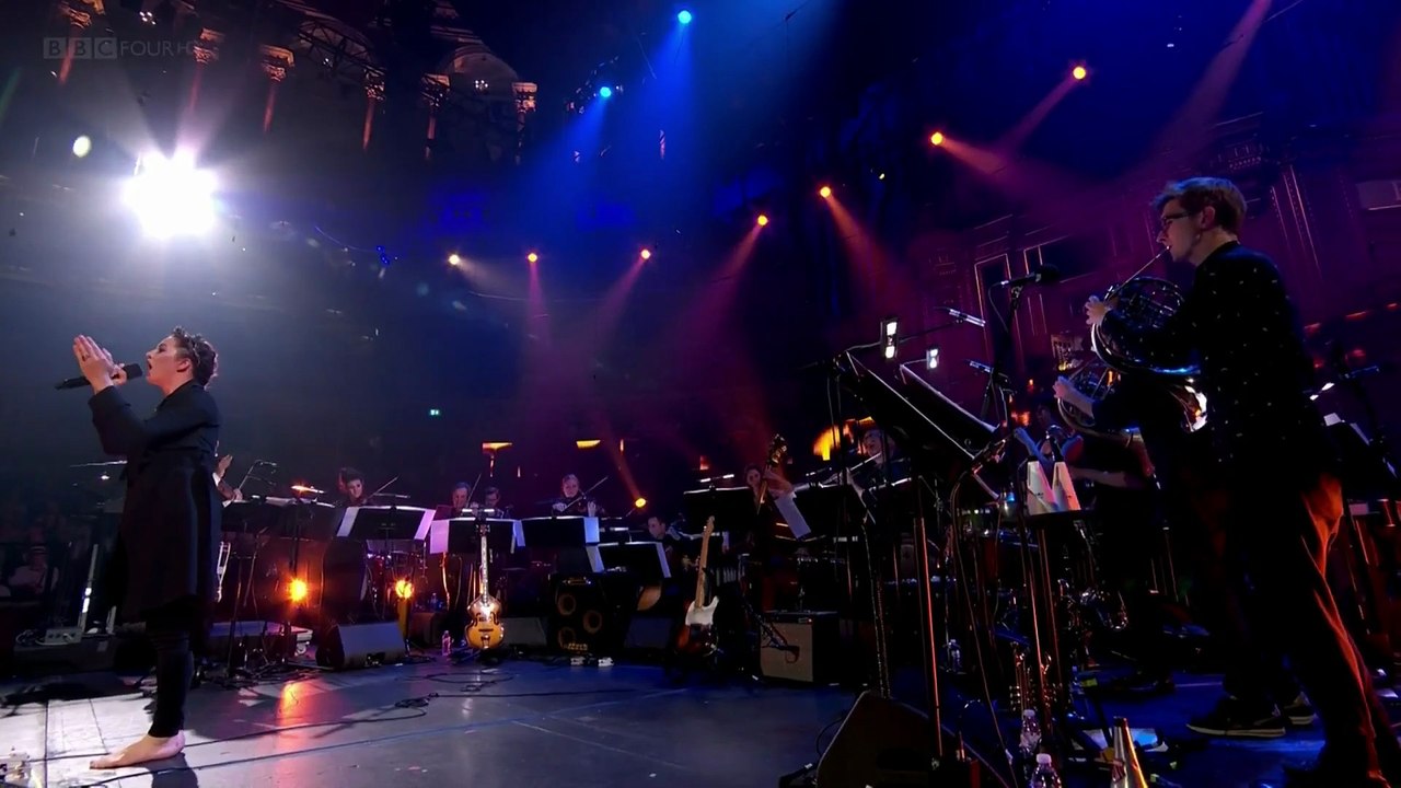 'Heroes' (David Bowie cover) with Amanda Palmer, Jherek Bischoff & Anna Calvi - s t a r g a z e (live)