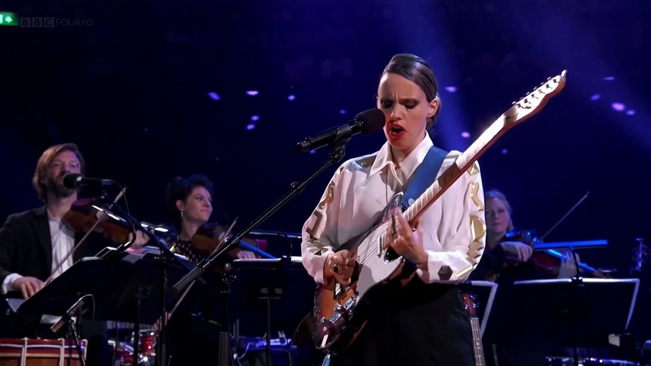 Sorrow (The McCoys cover) with John Cale & Anna Calvi - s t a r g a z e (live)