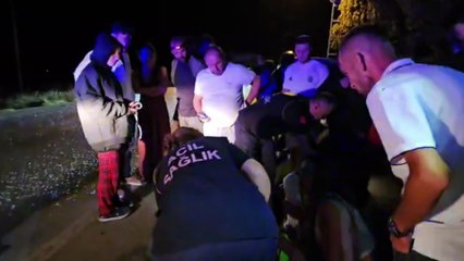 Sinop'ta otomobiller kafa kafaya çarpıştı:2 yaralı