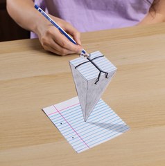 Brain Bender Alert!  Unreal 3D Art Hack 🖌️