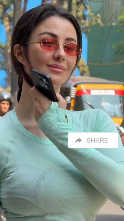 Giorgia Andriani Look Beautiful at a Yoga Outfit🔥🥰❤️ #giorgiaandriani #bollywood #actresses #actress