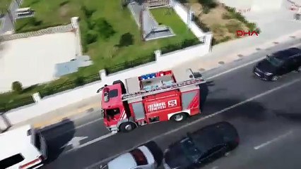 Sanki 30 metre ileride yaya geçidi yokmuş gibi... İstanbul'da skandal görüntü