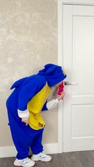 Stuck Again?! This Door Won’t Let Go 😂 #funny