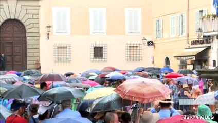 Papa: vadano a buon fine gli sforzi per far cessare le guerre