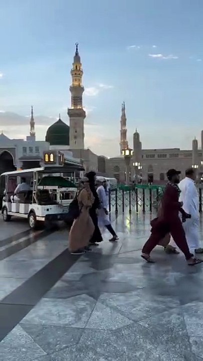Madinah Munawwarah Beautiful View with Heart Touching Naat | Islamic Video