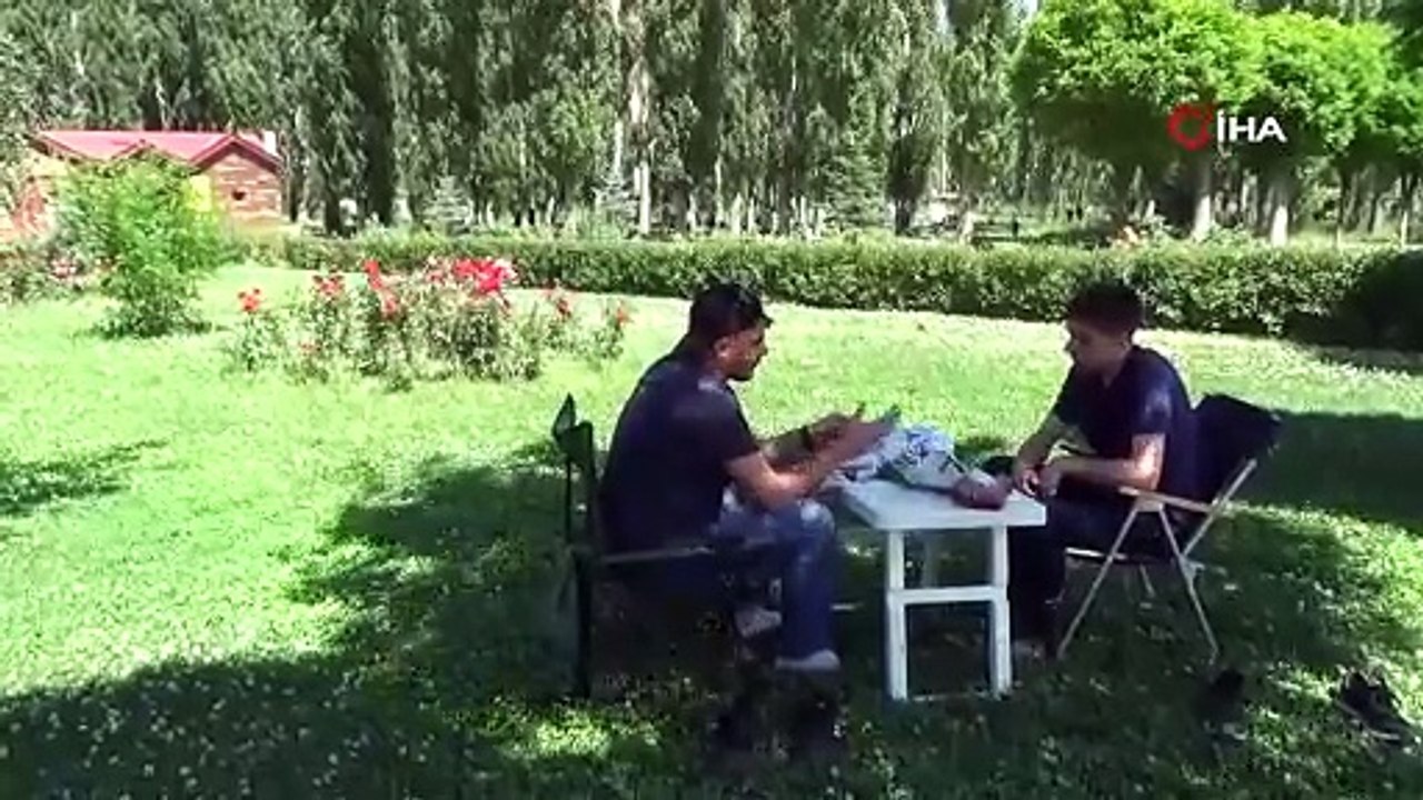Bayburt’ta hafta sonu mesire alanları piknikçilerle doldu