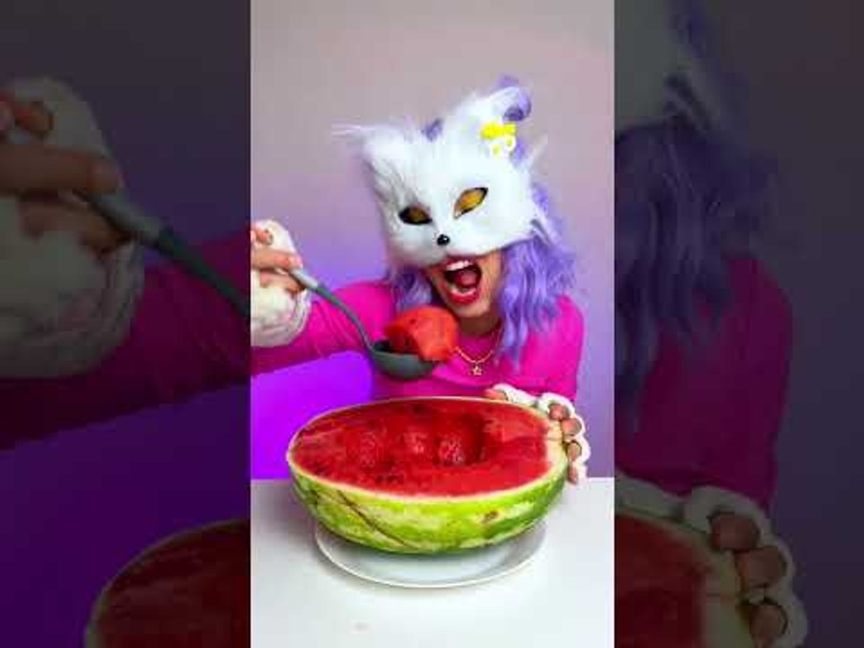 Watermelon Taste Test… Cat Edition! 🍉🐾