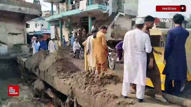 Pakistan’da şiddetli yağışlar sel ve heyelanlara yol açtı