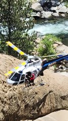 Alpinista resgatado após passar dois dias preso em cascata. Há vídeo