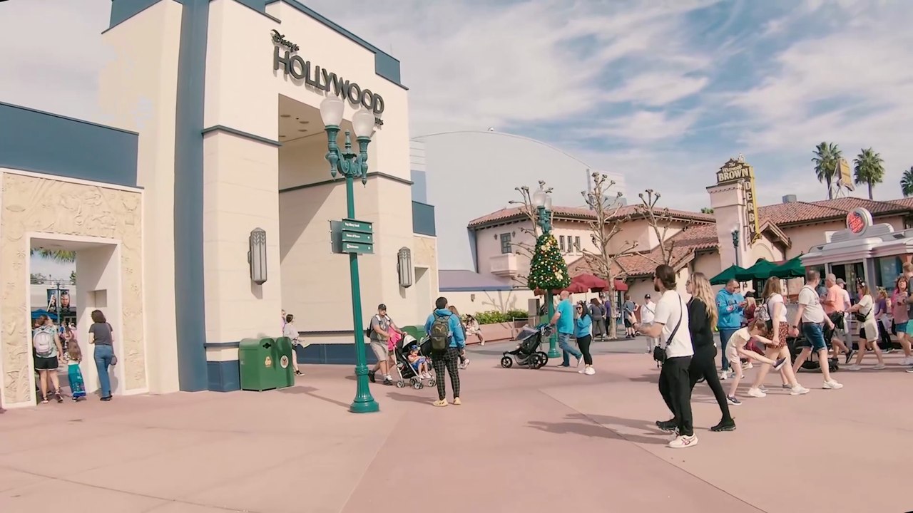 Full Guided Walking Tour of Disney's Hollywood Studios (Orlando, FL) - GoPro POV Tour of Florida Theme Park