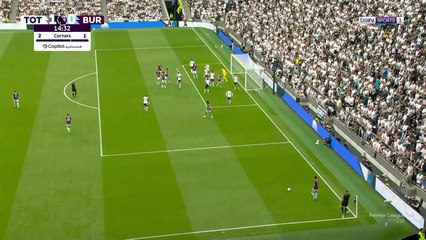 مباراة توتنهام ضد بيرنلي: تابع النتائج والأحداث مباشرة ⚽