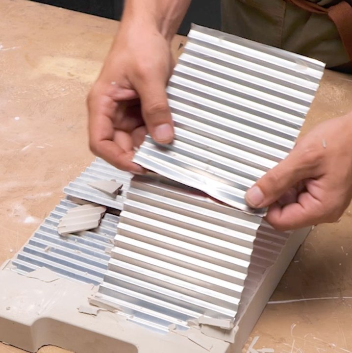 Le recyclage au service de la santé ! Construire une chaise orthopédique à partir de canettes de soda ♻️