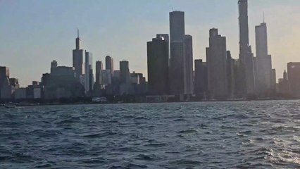 Croisière sur le lac Michigan en accélération max à Chicago 5 Juillet 2025