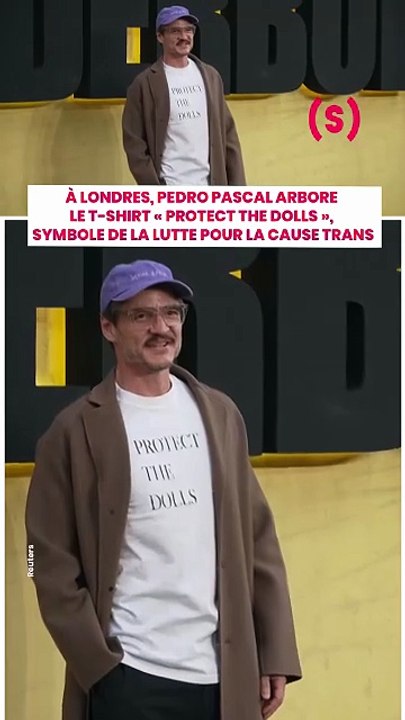 Le t-shirt, imaginé par le créateur Conner Ives rend hommage aux « dolls », un mot utilisé dans la c