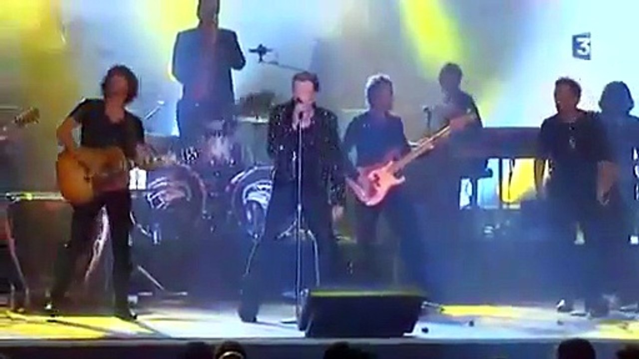 Johnny Hallyday à Monte-Carlo – Reportage France 3 (23 juillet 2009) + Extrait Live "Joue pas de rock'n'roll pour moi"