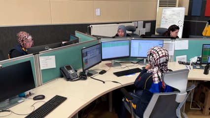 Oğlunun boğazına fındık kaçan anneyi telefonda yardım istediği 112 çalışanı sakinleştirdi