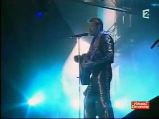 Johnny Hallyday chante "Tennessee" – Vivement Dimanche (Extrait Live)