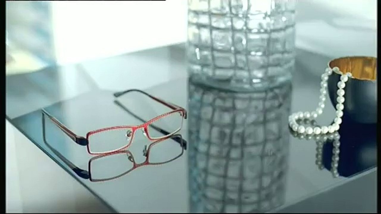 Johnny Hallyday – Pub Optic 2000 (2010) | "Retiens la nuit" en bande-son