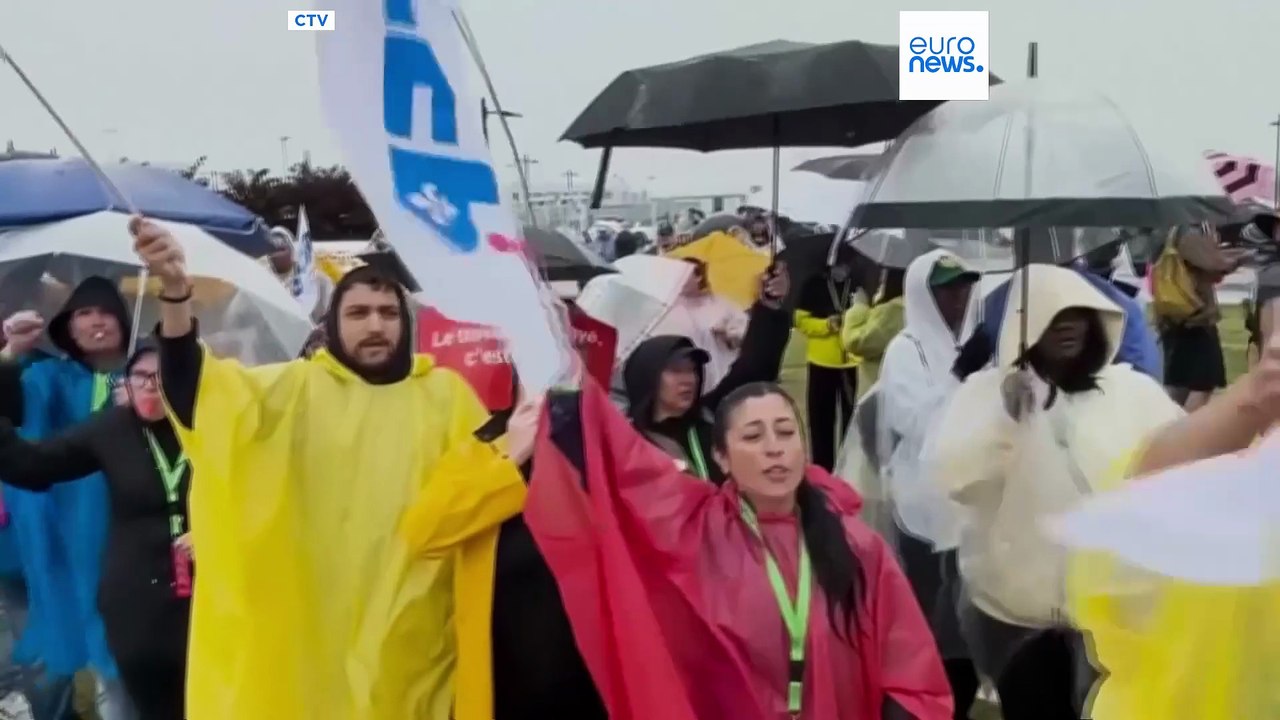 Air Canada suspends restart plans after flight attendants union defies return to work order