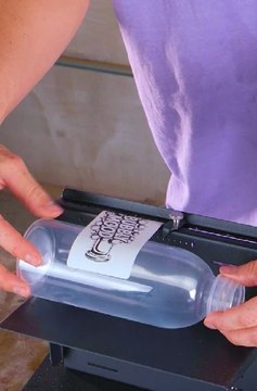 Bring Endless Summer with These Plastic Bottle Ideas