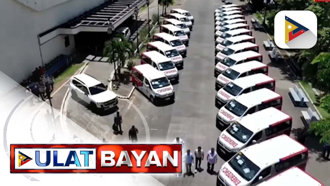 PBBM at PCSO, namahagi ng Patient Transport Vehicles sa mga LGUs sa Eastern Visayas | ulat ni Kenneth Paciente