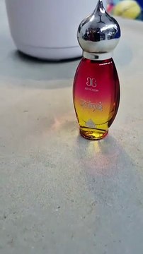 Next-Gen Anti-Gravity Humidifier Review 2 Modes Auto Shut-Off Unboxing