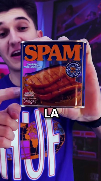 Je goûte la viande la plus connue au monde... 🤢🍖