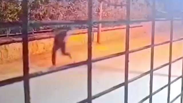 Eyüpsultan’da taksici Sefer Kaya’yı öldüren şüphelinin kaçma anı kamerada