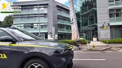 Alto Adige, maxi sequestro di prodotti contraffatti con marchio Unesco