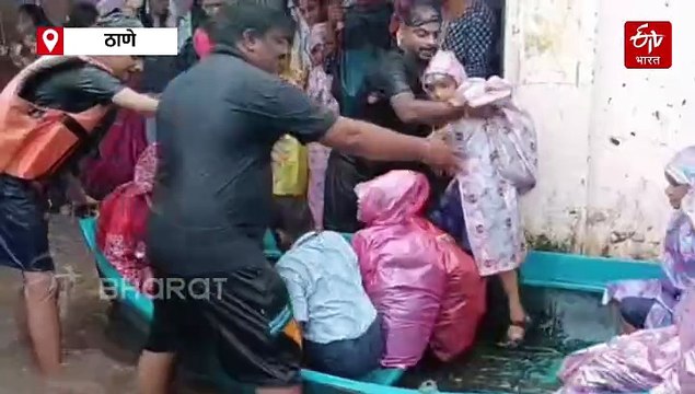 ठाण्यात पावसाचा धुमाकूळ; घोडबंदर रोडसह अनेक ठिकाणी वाहतूक कोंडी, उद्याही शाळांना सुट्टी जाहीर