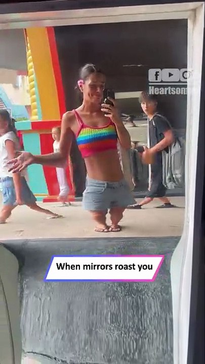 Funny Mirror Fail at Mirabilandia | Woman Can’t Stop Laughing at Hilarious Reflection|| Heartsome 💖