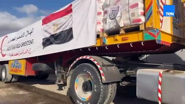 لليوم الـ 17 على التوالي انطلاق قافلة «زاد العزة» مُحملة بنحو 2300 مواد غذائية وطبية وخيام إلى غزة