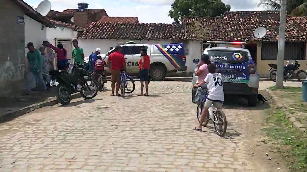 ex-presidiário é executado a tiros em sua casa: suspeita de ligação com tráfico de drogas