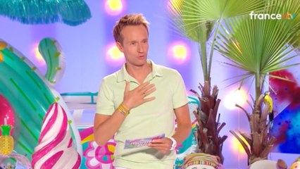 Cyril Féraud insiste sur un détail vestimentaire d'un candidat de Tout le monde veut prendre sa place