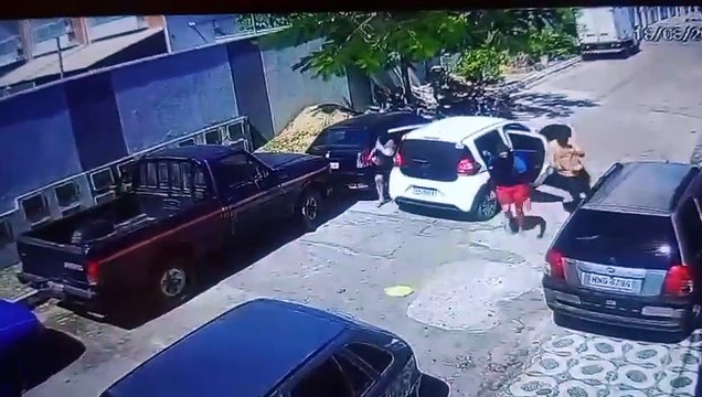 Criminosos encapuzados executam dono de oficina em Maracanaú