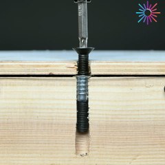 Level up your woodworking skills with these genius hacks! 🛠️🔧