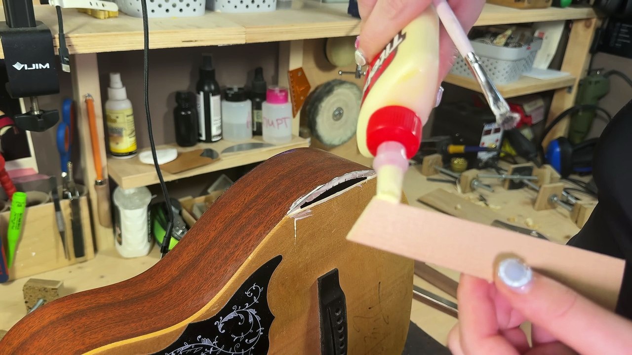 Watch Me Bring This Martin Guitar Back to Life! (Nov 18, 2024) [Tanya Shpachuk]