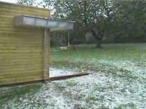 Orage de grêle à MALAUNAY(Normandie)